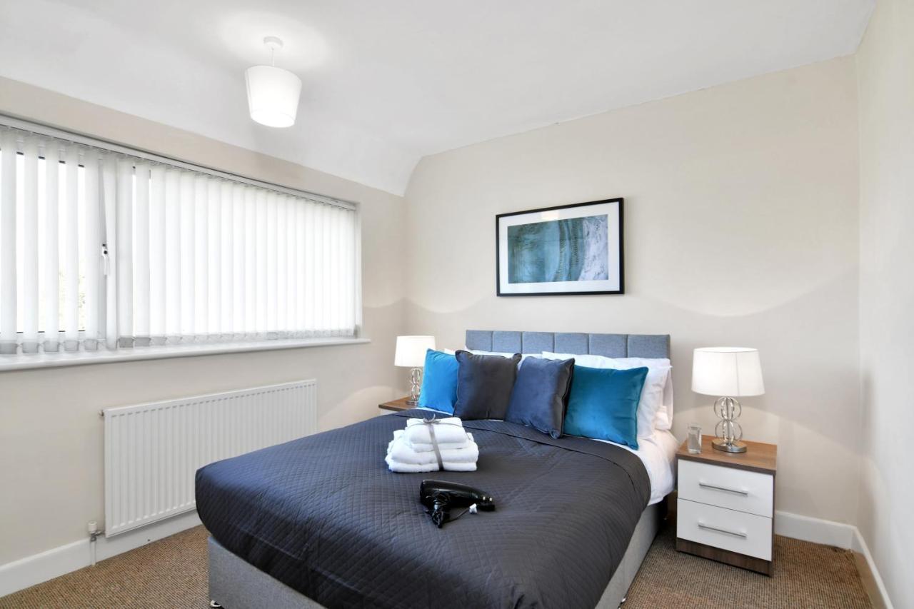 Xclusive Living Stay Near Airport & Nec, The Whitecroft Sheldon  Eksteriør bilde