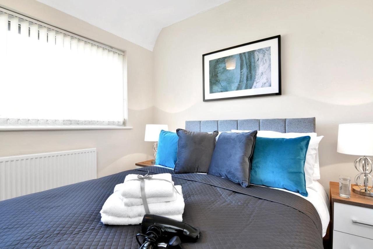 Xclusive Living Stay Near Airport & Nec, The Whitecroft Sheldon  Eksteriør bilde